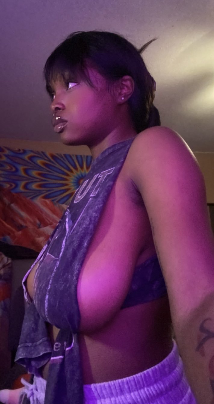 Young ebony with big natural full tits #BGIOUJ2j