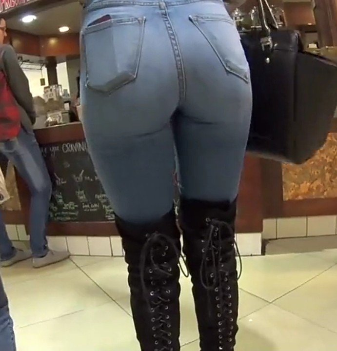 PERFECT GIRL IN TIGHT JEANS AND HIGH BOOTS đ€Șđ„â€ïž #1ZDs3cgP