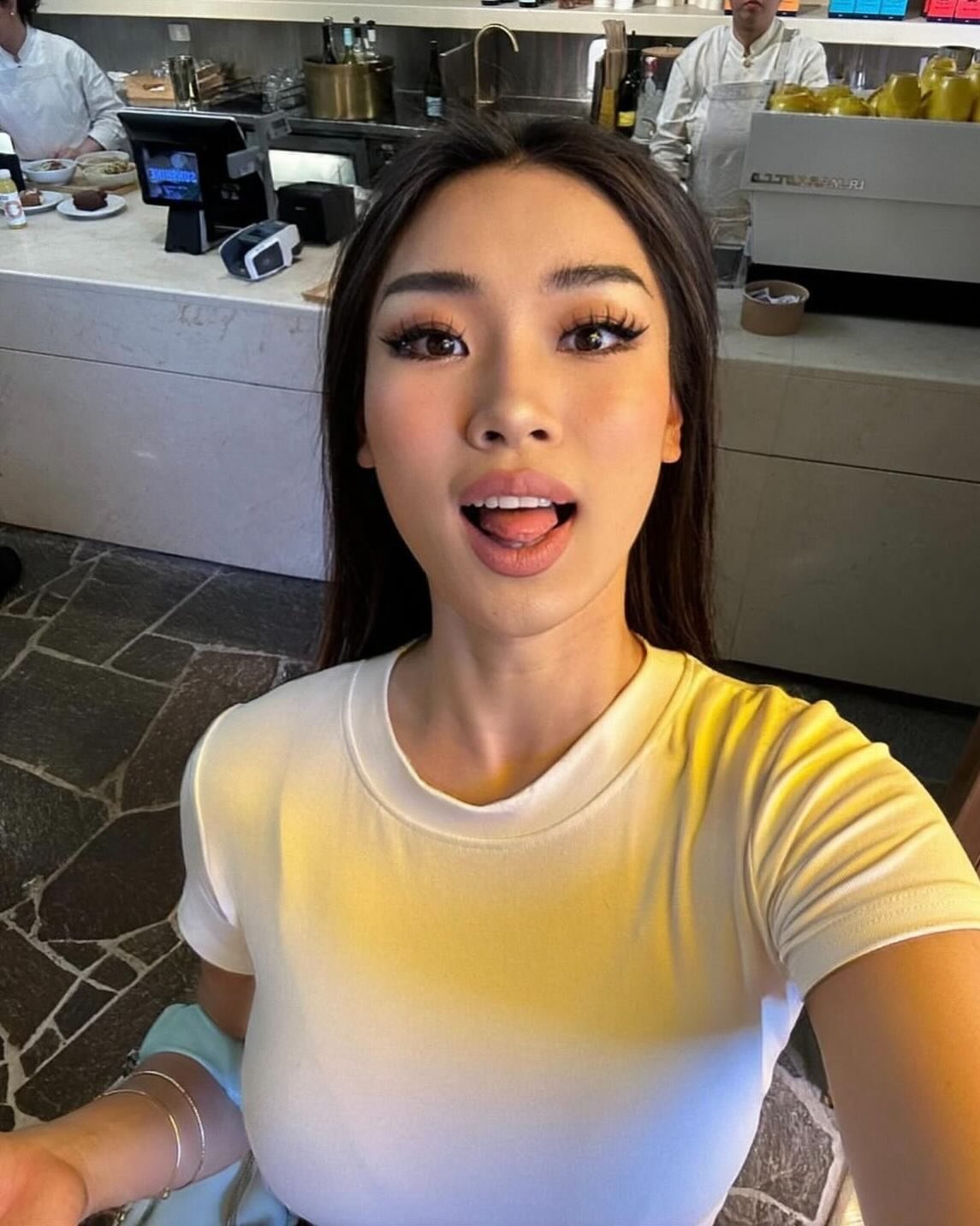 Sexy Asian #QM9ZQ15S