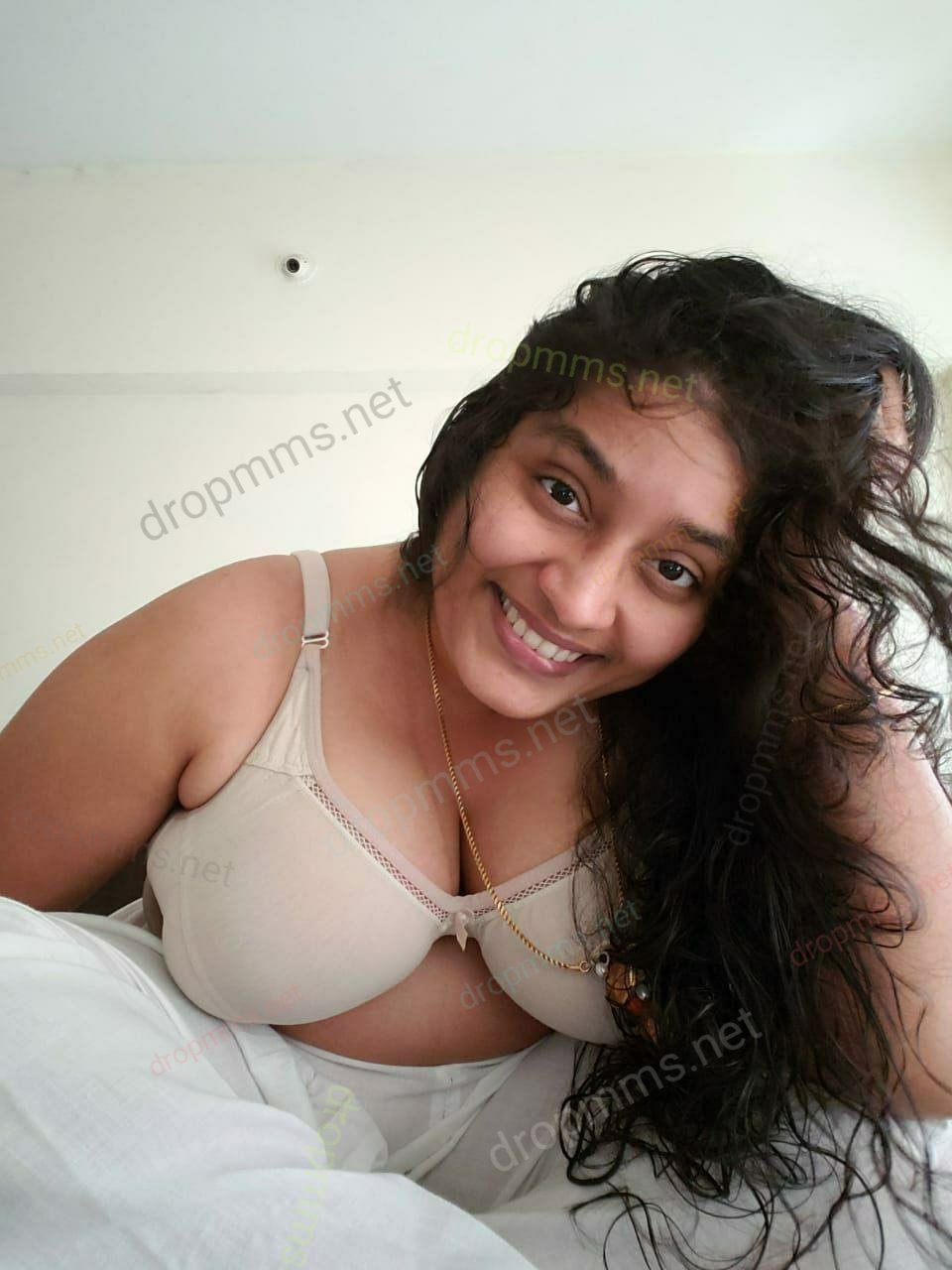 High class famous Chubby Tamil Auntynude #15ayyrDz