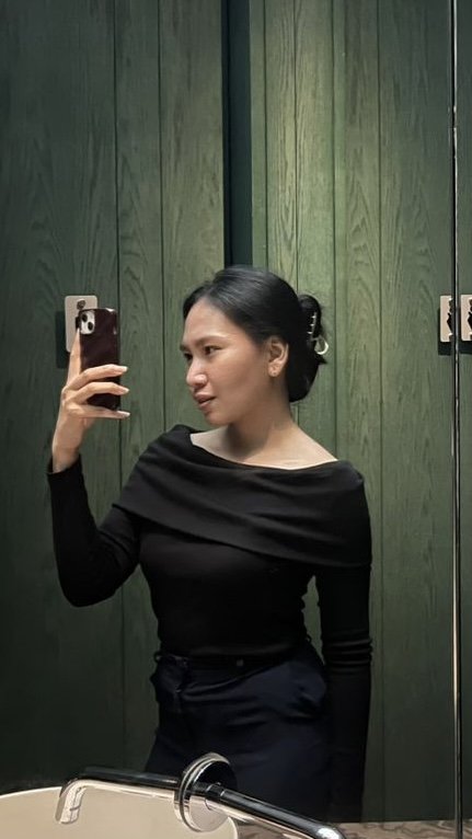 Seguidor enviou a Irene 23 anos, Magrinha da IndonĂ©sia đŸ˜‹ #uCYFyqkS