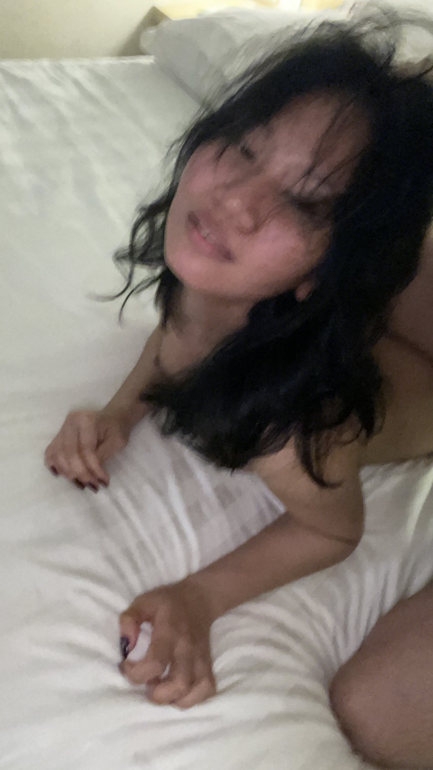 Seguidor enviou a Irene 23 anos, Magrinha da IndonĂ©sia đŸ˜‹ #zdSmv4Ok