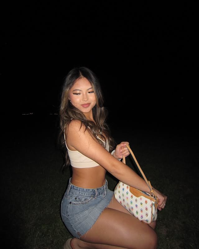 Sexy petite ABG teen Kaleizah #cxDnAIOA